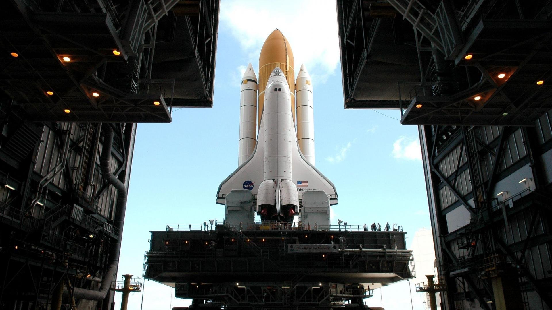 弗赖堡锋线牵制带动边路空当突破，弗赖堡主场叫什么